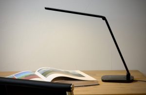 Lucide VARIO LED - Bureaulamp - LED Dimb. - 1x8W 2700K - Zwart