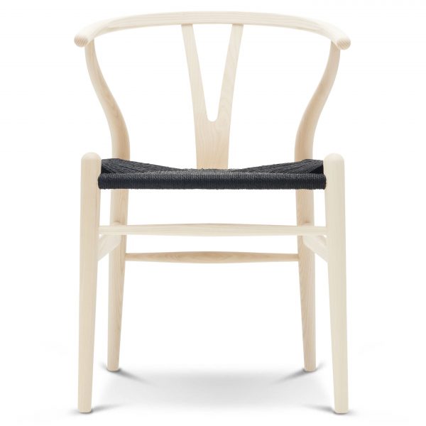 Carl Hansen & Son CH24 Wishbone stoel Classic Black gezeept essen