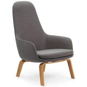Normann Copenhagen Era Lounge Chair High loungestoel met eiken onderstel Breeze Fusion donkergrijs