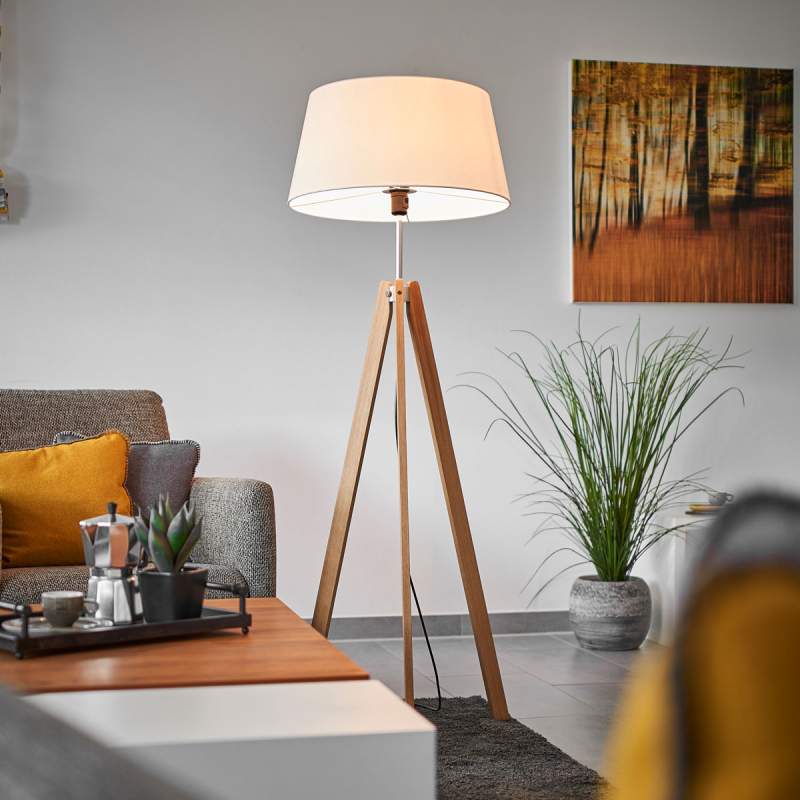 Textiel vloerlamp Thea met massief eiken frame