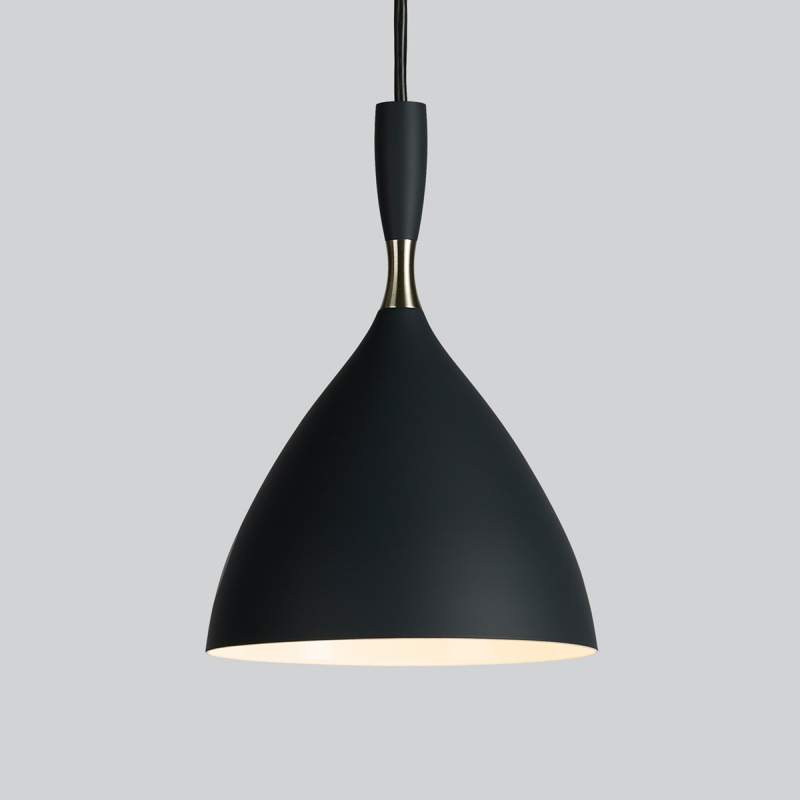 Zwarte design hanglamp Dokka