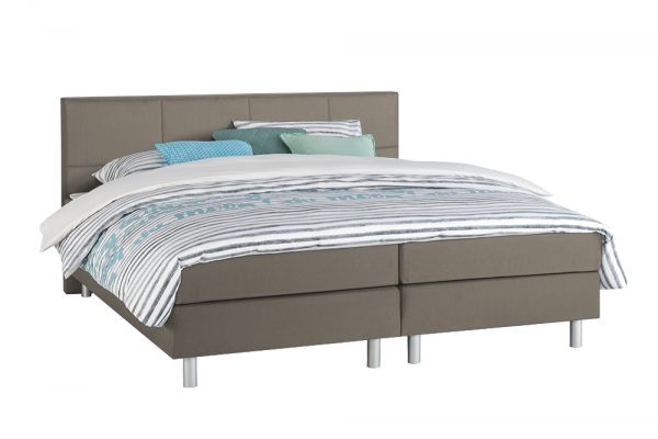 Boxspring Iowa Vlak Met Gestoffeerd Matras Beddenreus