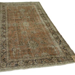 vintage vloerkleed bruin 289cm x 145cm (VT Wonen januari 2019)