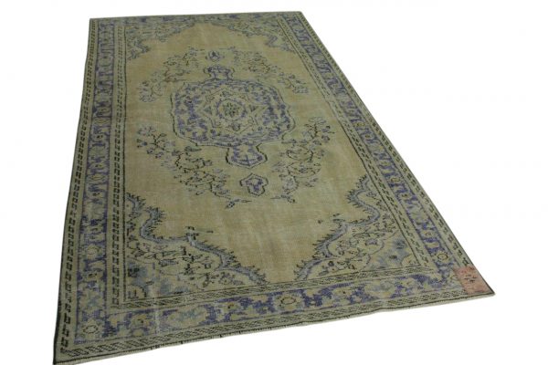 vintage vloerkleed zandkleurig met blauw 292cm x 162cm