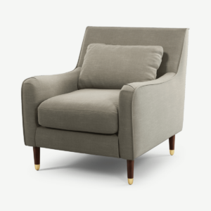 Content by Terence Conran Oksana fauteuil, beige met poten in donker hout en messing