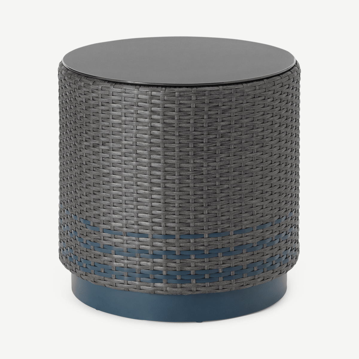666622f8f249c835800bf70eb8fa0ffd586ef8c2_STBBAO002GRY_UK_Bulao_Garden_side_table_Rattan_and_Blue_ar1_1_LB01_PS.png Bulao bijzettafel voor buiten, rotan en glas