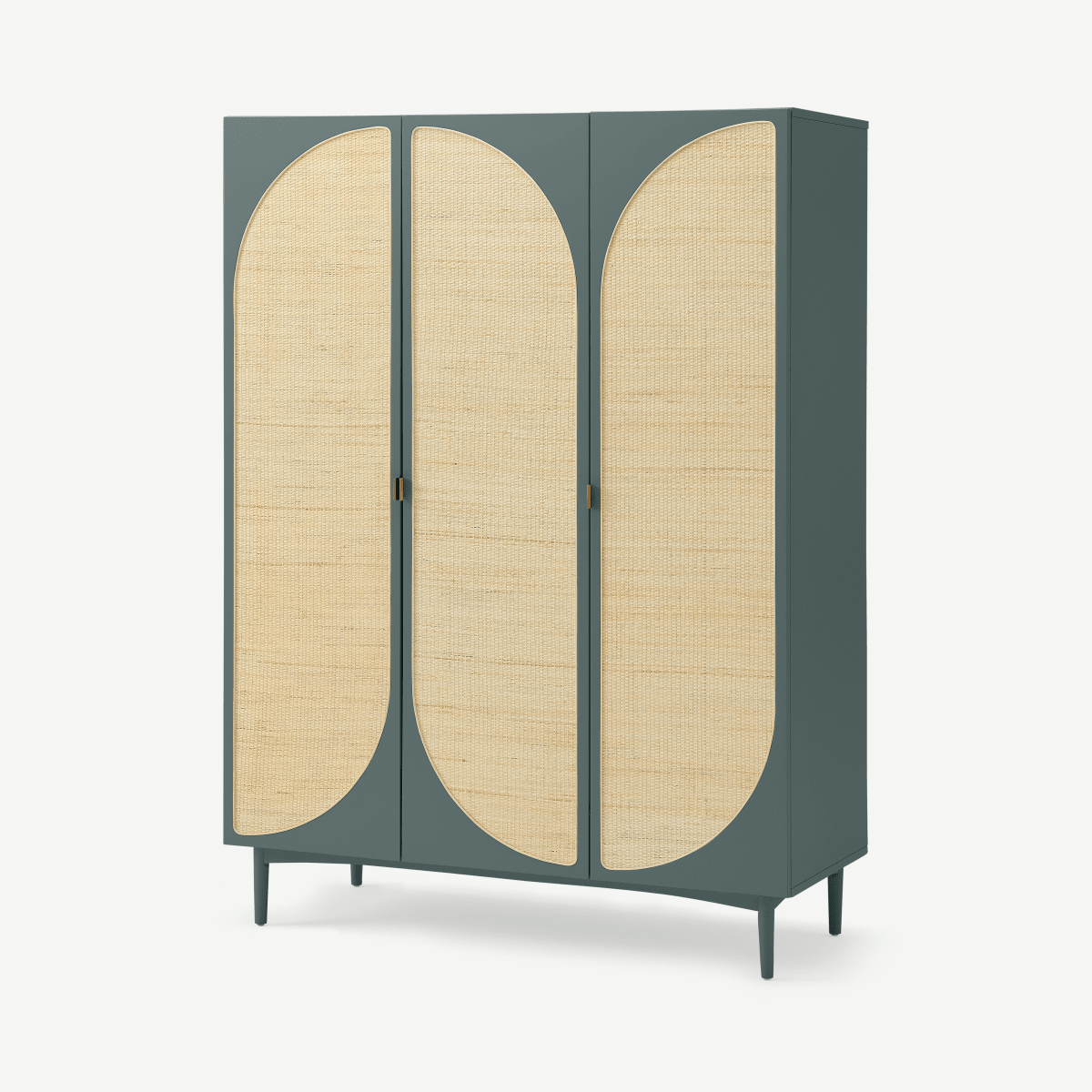 d424356c7d716fcb86fdc627fe2e07954e3dad7a_WRDEMM019BLU_UK_Emmi_Triple_Wardrobe_Ocean_Blue_Cane_ar1_1_LB01_PS.png Emmi driedeurs kledingkast, oceaanblauw en riet