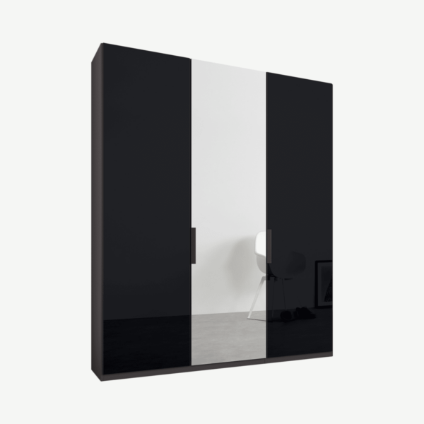 Caren driedeurs kledingkast met handvatten, 150 cm, grafietgrijs frame, basaltgrijs glas en spiegeldeuren, premium interieur