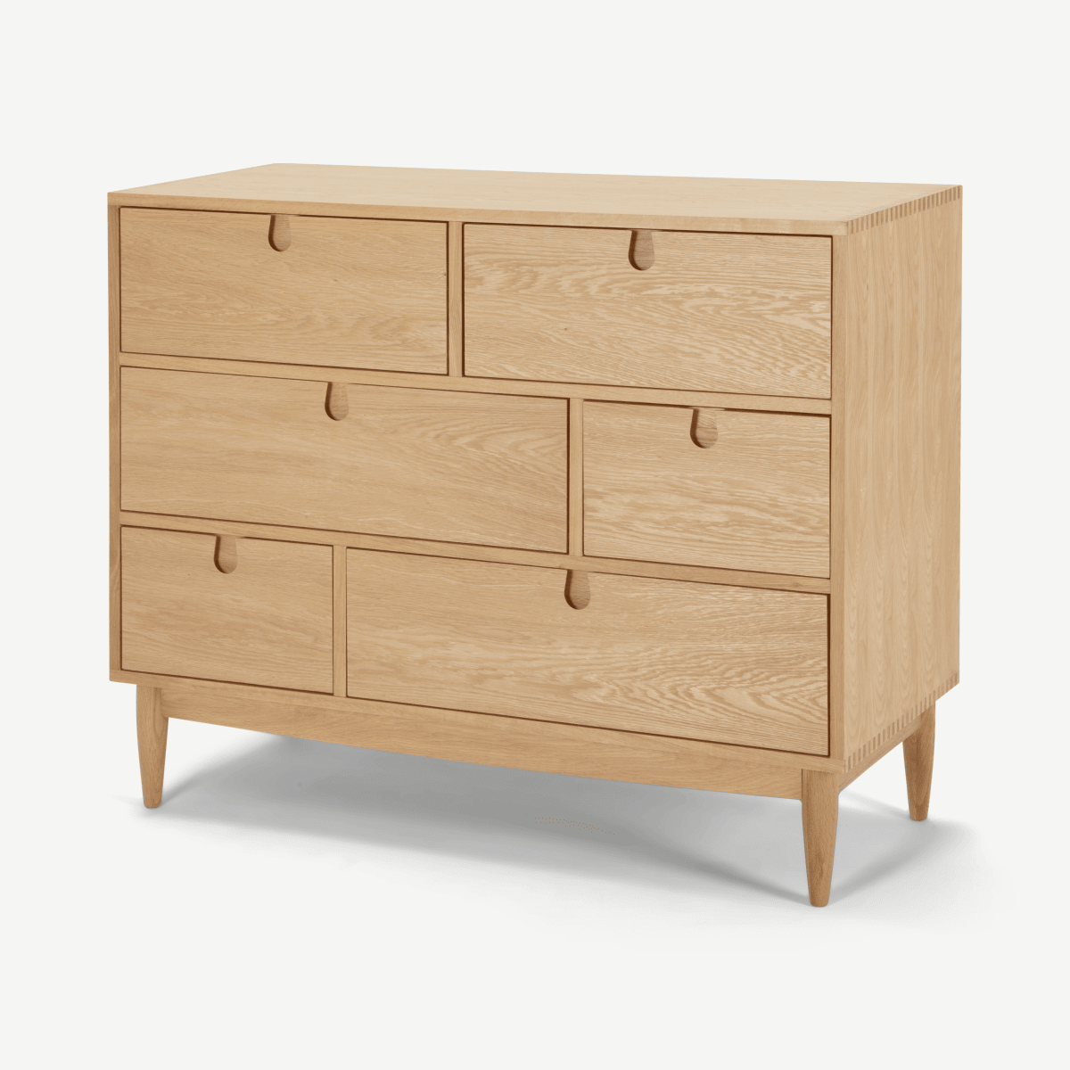 f7210bd9fd272eb931a0e65968c7709fa2ddd70c_CODPEN009ZOK_UK_Penn_Chest_Drawers_Oak_ar1_1_LB01_PS.png Penn ladekastje, eiken